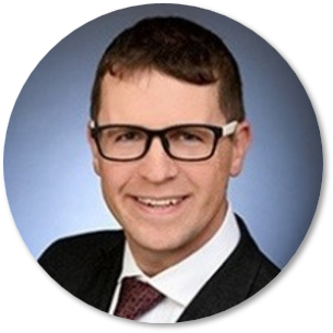 Photo of Dr. Adam Donaldson