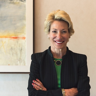 Trina Gordon es nombrada CEO de Boyden World Corporation y se convierte en la primera CEO mujer de una firma internacional importante de búsqueda de ejecutivos.