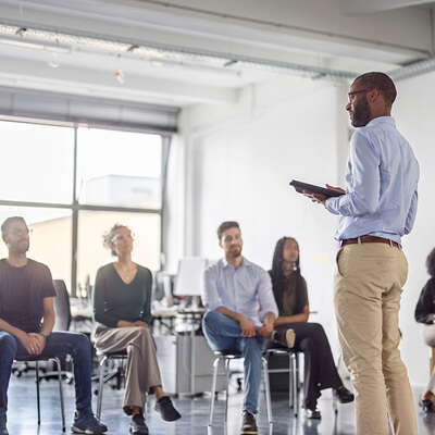 The New Leader's DNA: 5 Key Skills for Leadership in the Age of AI and Uncertainty